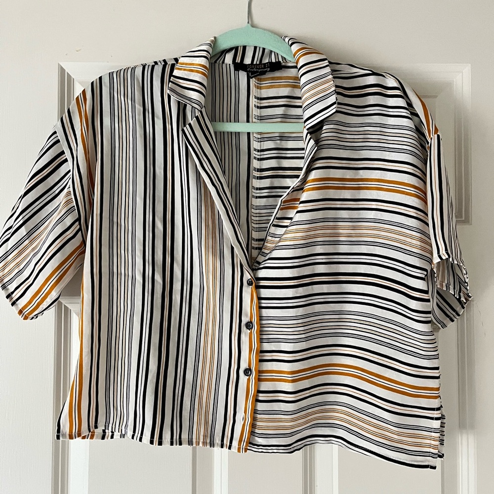 Forever 21 Cropped Striped Blouse